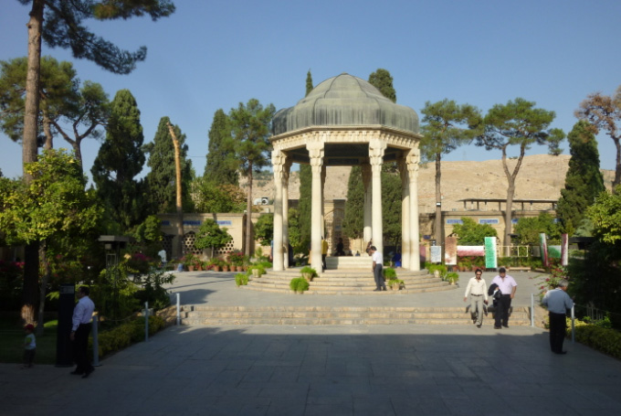 Bild: Mausoleum, Iran