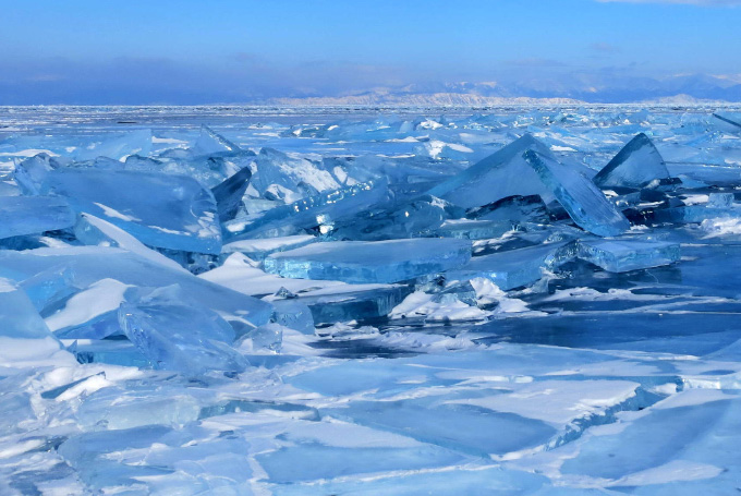 Bild: Eis auf dem Baikalsee, Sibirien