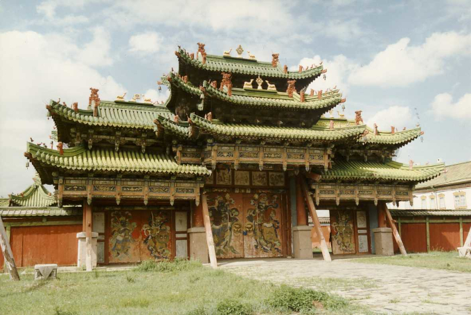 Eingang zum Winterpalast des Bogd Khan in Ulaanbaatar.