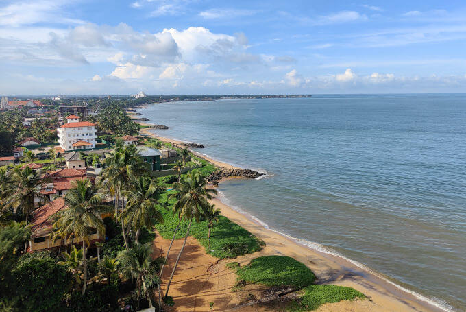 Ihre Reise startet in Negombo, einem gemütlichen Badeort an der Küste Sri Lankas.